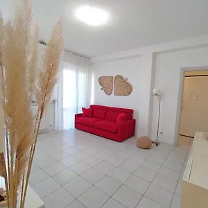 https://casa-emmeti.it-lombardy.com