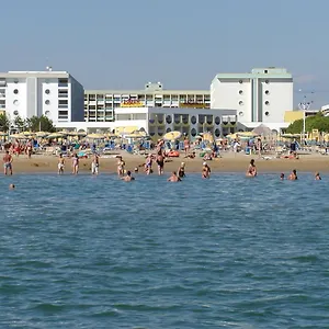 https://complesso-solarium-bibione.hotelinveneto.com